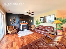 FURNISHED 2BEDROOM/1BATH UPPER UNIT WITH U in Windsor, ON - Building Photo
