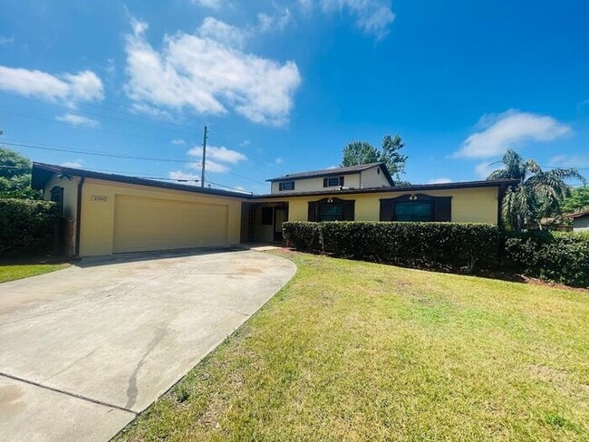 property at 1980 Williams Manor Ave