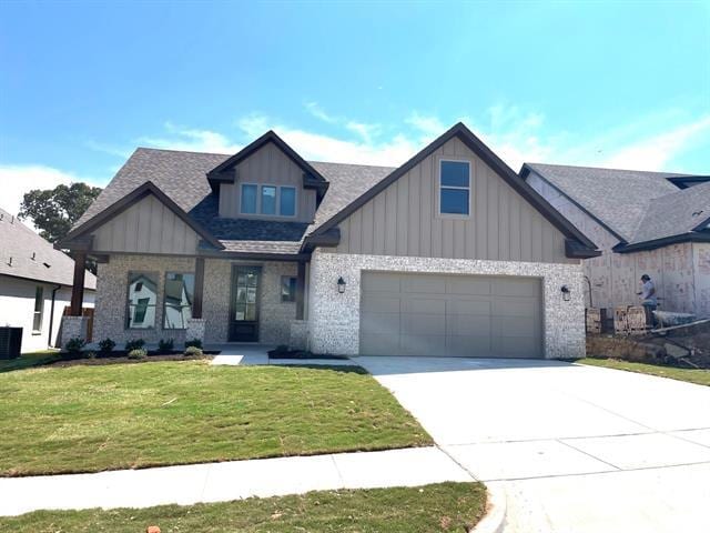 property at 1004 Gannon Vly Dr