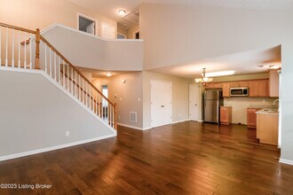 8904 Eli Dr in Louisville, KY - Building Photo - Building Photo