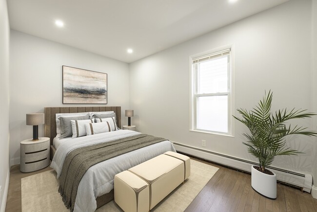 104 Byron St, Unit #1