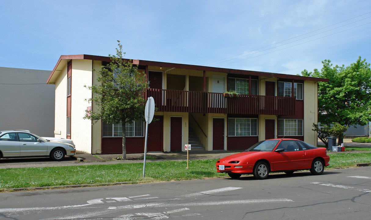 680 SW Washington in Corvallis, OR - Building Photo