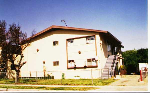 1552 N Hope Ave in Ontario, CA - Building Photo - Building Photo