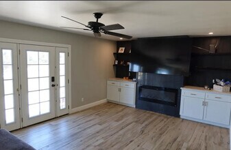50950 Pine Canyon Rd in King City, CA - Building Photo - Building Photo