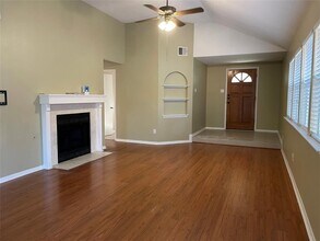 16917 Ardisia Dr in Pflugerville, TX - Building Photo - Building Photo