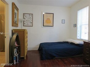 1027 Pennsylvania Ave-Unit -Apt 102 in Miami Beach, FL - Building Photo - Building Photo