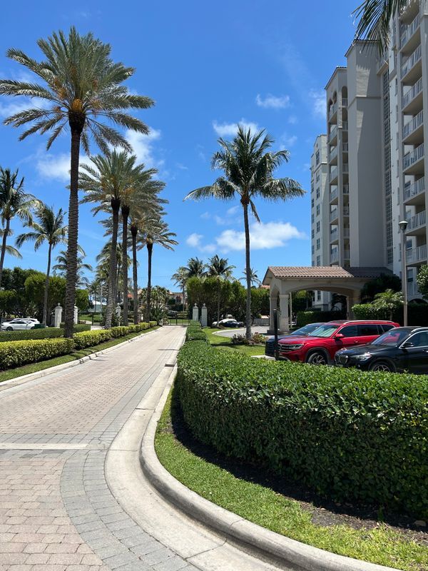 3606 S Ocean Blvd in Highland Beach, FL - Building Photo - Building Photo