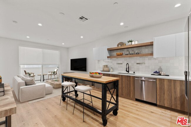 property at 5832 Virginia Ave