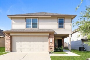 2923 Karin Crst Ln in Conroe, TX - Building Photo