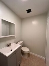 176 Monticello Ave, Unit 1B in Jersey City, NJ - Building Photo - Building Photo