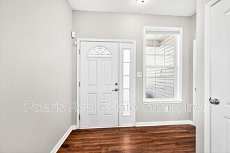 3696 White Cliff Way in Whitestown, IN - Building Photo - Building Photo