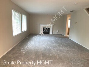 13840 SE 131st Ave in Clackamas, OR - Building Photo - Building Photo