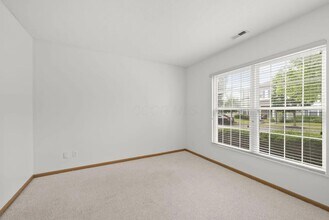 3734 Gibbstone Dr in Columbus, OH - Foto de edificio - Building Photo