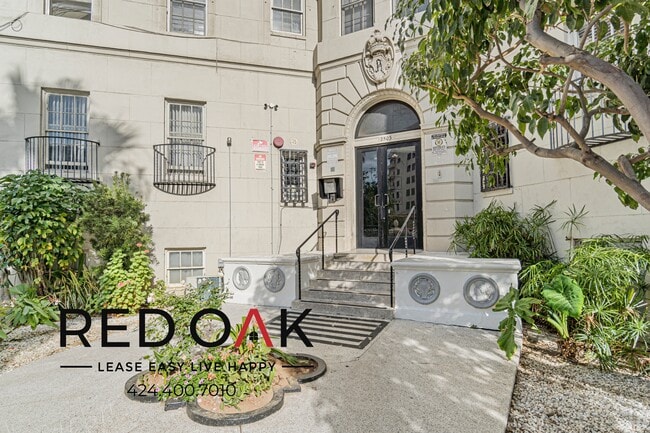 property at 2505 W 6th St
