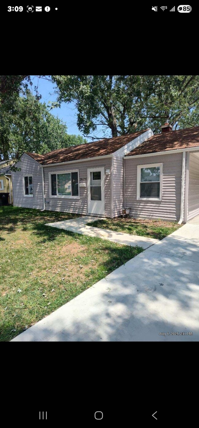 26170 Nagel St in Roseville, MI - Building Photo - Building Photo