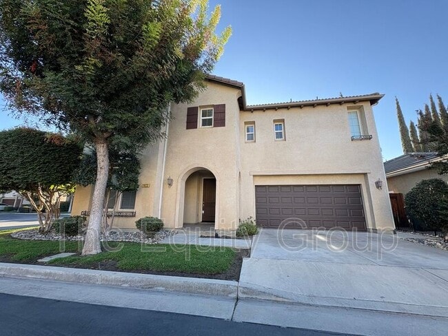 property at 1422 N PELAGO Ct