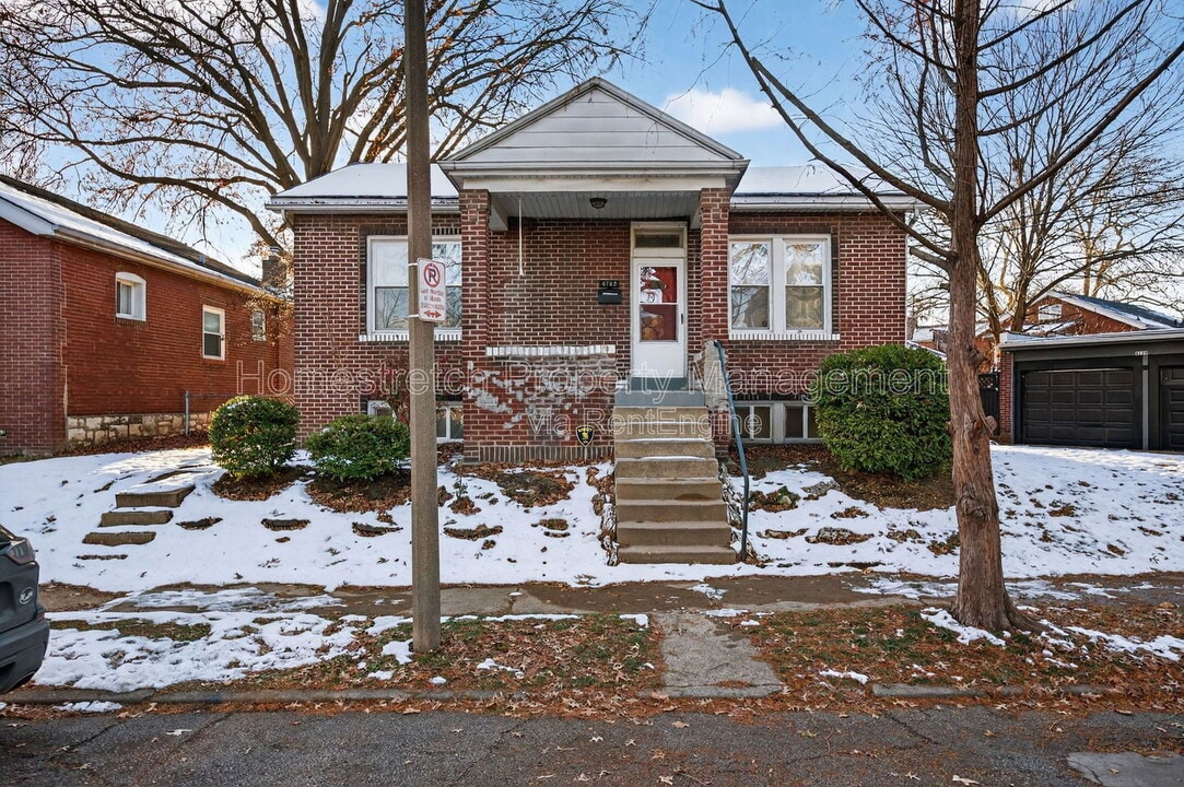 4762 Alma Ave in St. Louis, MO - Building Photo
