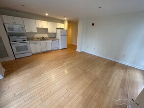 5 Boylston Pl, Unit 5 in Boston, MA - Building Photo - Building Photo