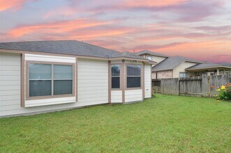 20179 Royal Orchard Dr in Porter, TX - Building Photo - Building Photo