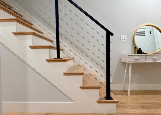 443 Bergen Ave, Unit 4 in Jersey City, NJ - Building Photo - Building Photo