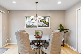 5241 33rd Ave S in Seattle, WA - Building Photo - Building Photo