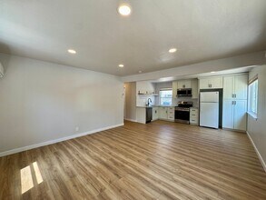 4953-4953 13th Ave in Sacramento, CA - Building Photo - Building Photo