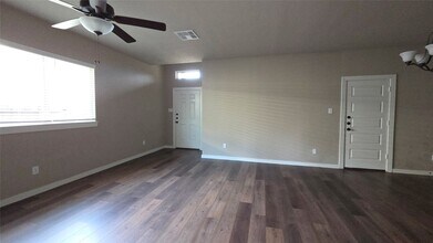 9721 Grosbeak Ln in Magnolia, TX - Building Photo - Building Photo