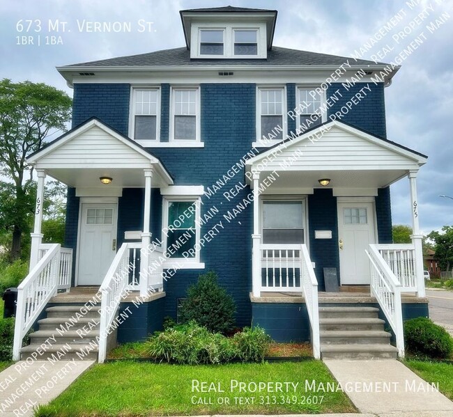 673 Mt Vernon St in Detroit, MI - Building Photo - Building Photo