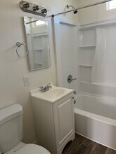 16016 S Harvard Blvd, Unit B in Gardena, CA - Building Photo - Building Photo