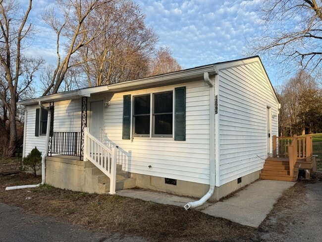 property at 12595 Southern Maryland Blvd
