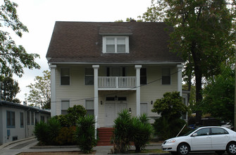 30 N 11th St in San Jose, CA - Foto de edificio - Building Photo