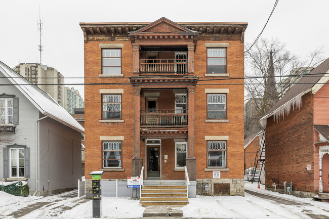 421 Lisgar St in Ottawa, ON - Building Photo - Building Photo