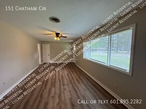 151 Chatham Cir in Jackson, MS - Building Photo - Building Photo