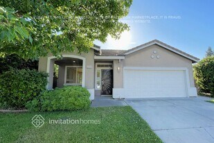 9396 Lakepoint Dr in Elk Grove, CA - Building Photo