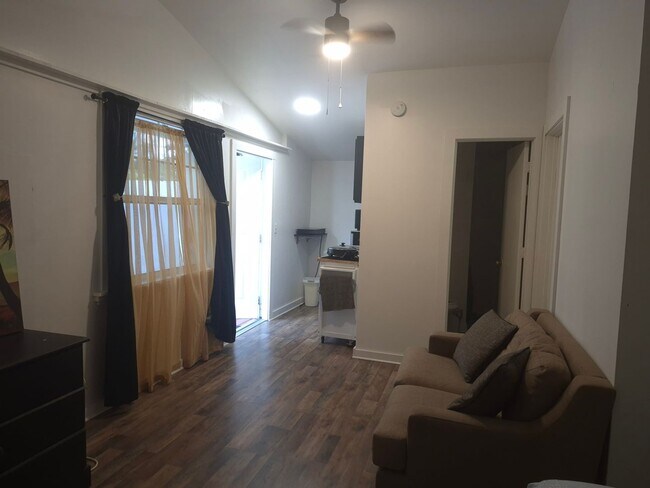 1005 NE 17th St in Fort Lauderdale, FL - Building Photo - Building Photo