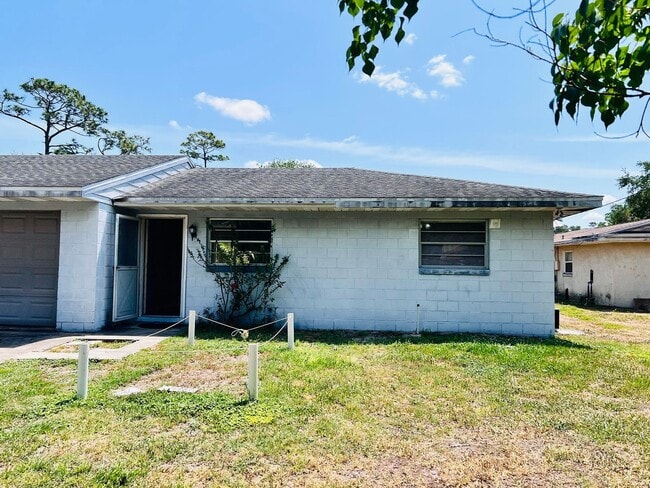 property at 1911 Park Manor Dr