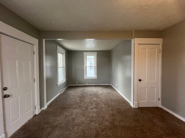 1353 E Dayton St in South Bend, IN - Foto de edificio - Building Photo