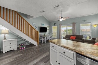 1630 Scenic Gulf Dr in Miramar Beach, FL - Building Photo - Building Photo