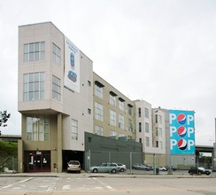 575 Harrison St in San Francisco, CA - Building Photo - Building Photo