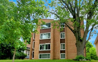 927 S Forest Ave in Ann Arbor, MI - Building Photo