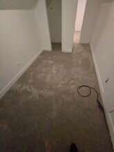 1727 Monroe Ave in Dunmore, PA - Building Photo - Building Photo