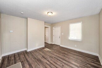 908 D St in Jasper, AL - Building Photo - Building Photo