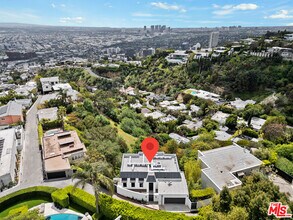 1539 Viewsite Dr in Los Angeles, CA - Building Photo - Building Photo