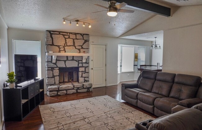 6730 S Quincy Ave in Tulsa, OK - Building Photo - Building Photo