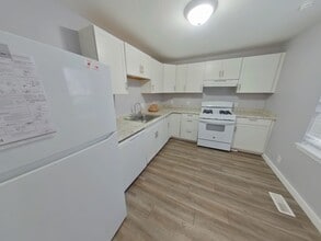 4321 E Bayley St in Wichita, KS - Building Photo - Building Photo