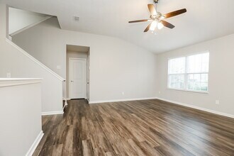 321 Birchclay Point N in Nashville, TN - Building Photo - Building Photo