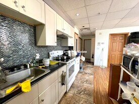 72 Kneeland St, Unit 502 in Boston, MA - Building Photo