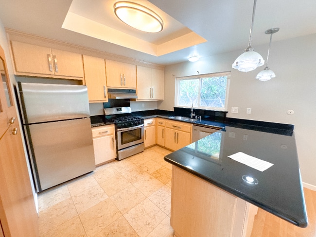 3322 Glendora Dr