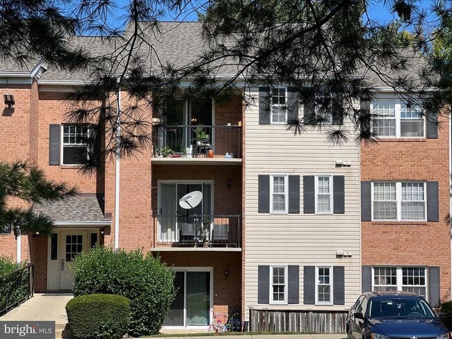 property at 18336 Streamside Dr