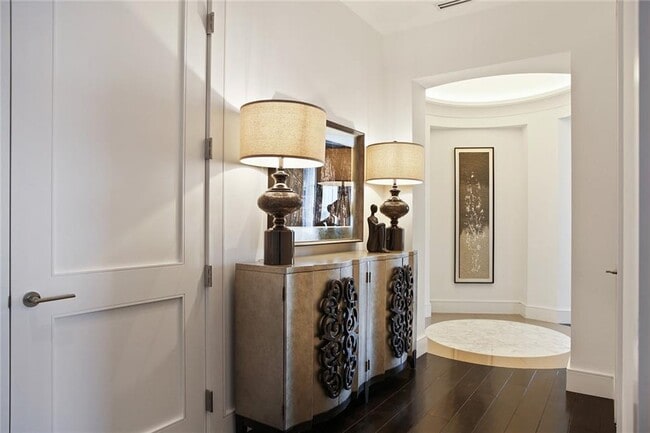 property at 3376 Peachtree Rd NE